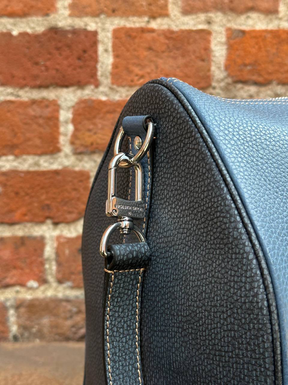 ДОРОЖНАЯ СУМКА LOUIS VUITTON детальное фото