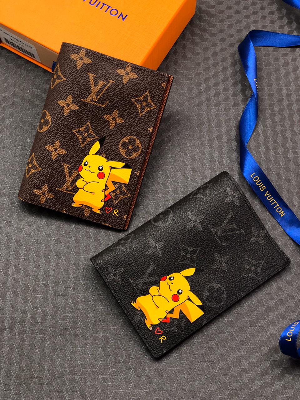 ОБЛОЖКА НА ПАСПОРТ LOUIS VUITTON детальное фото