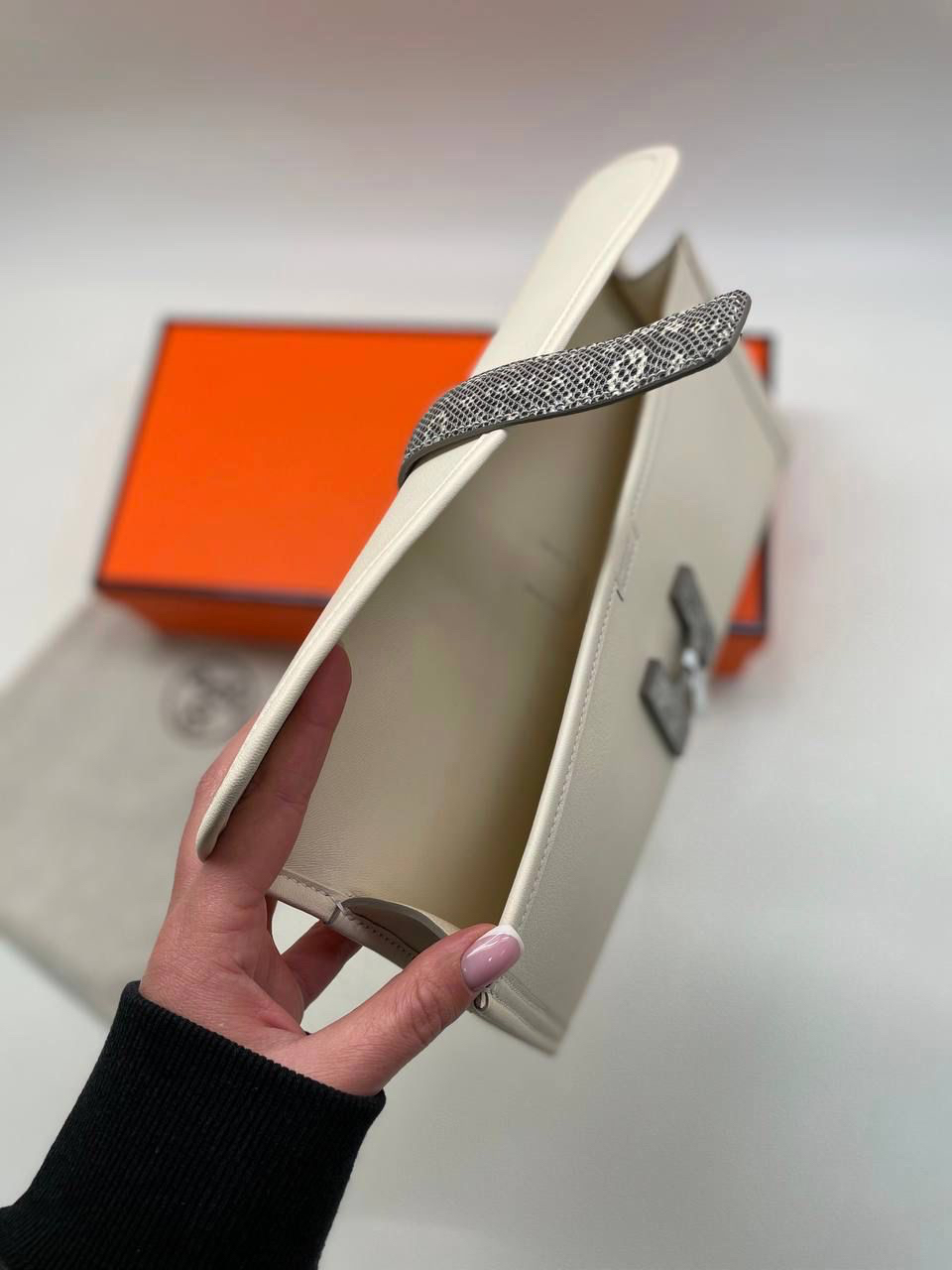 КЛАТЧ HERMES детальное фото