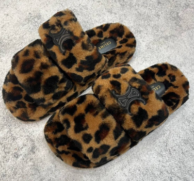 ШЛЕПКИ CELINE фото