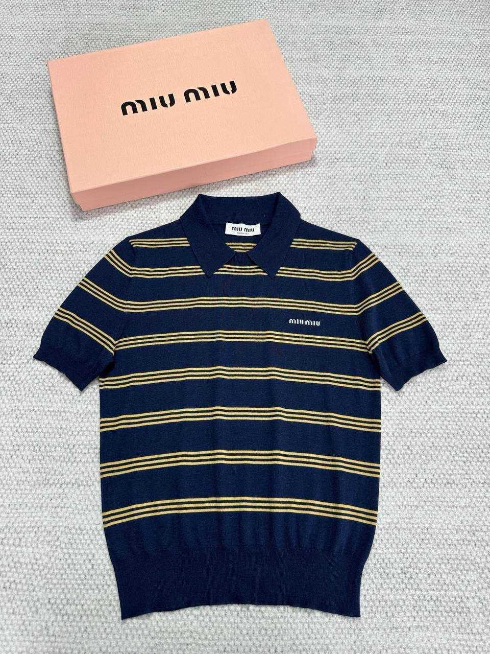 ПОЛО MIU MIU детальное фото