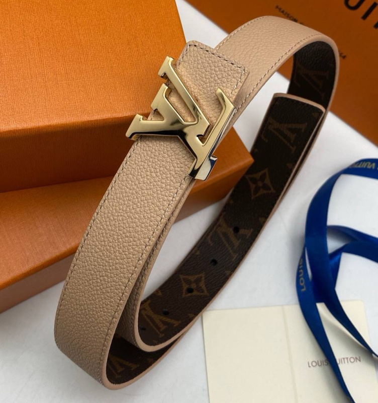 ЖЕНСКИЙ РЕМЕНЬ LOUIS VUITTON фото