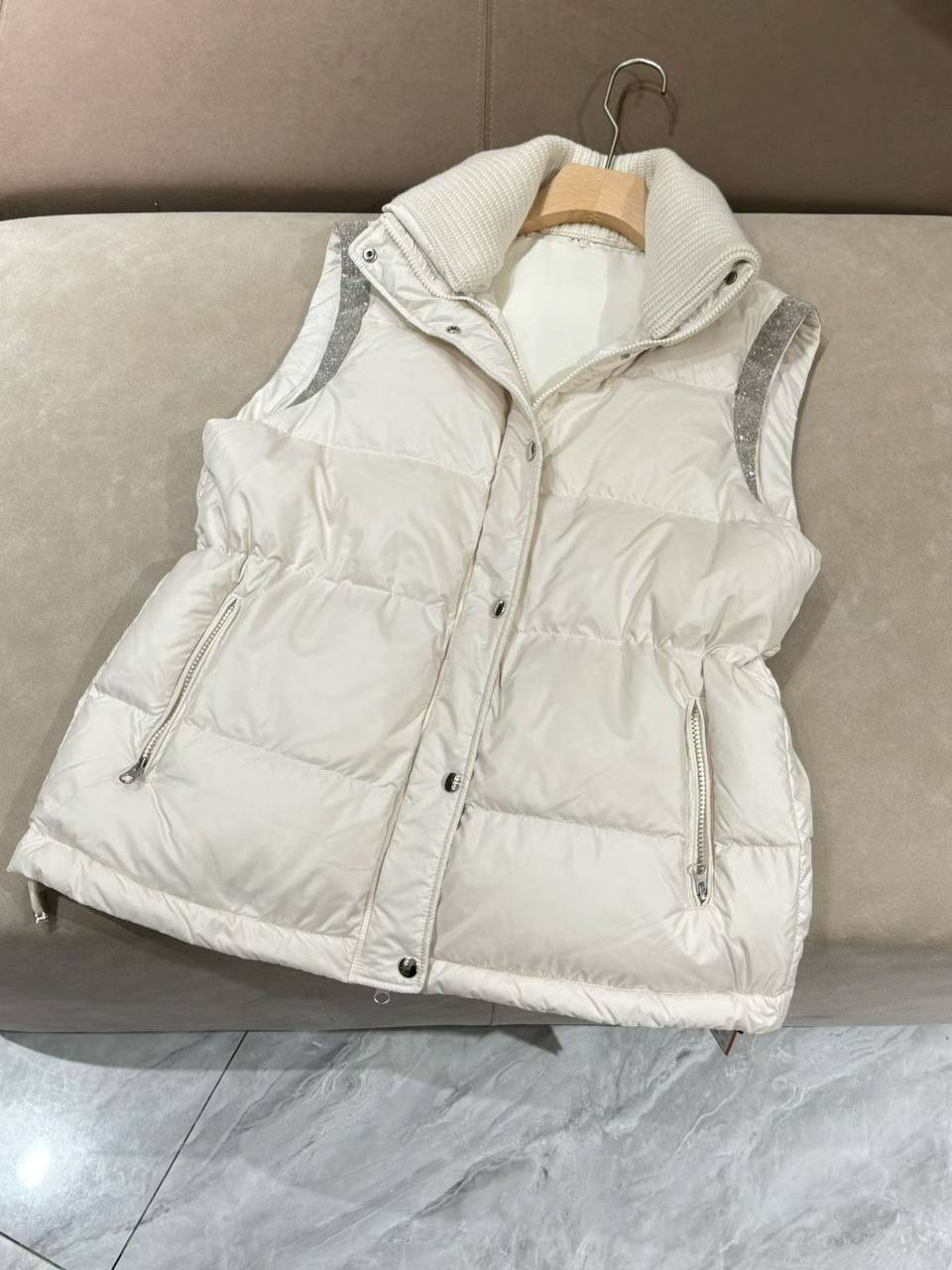 ЖИЛЕТ BRUNELLO CUCINELLI детальное фото