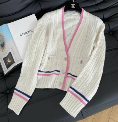 КАРДИГАН CHANEL фото