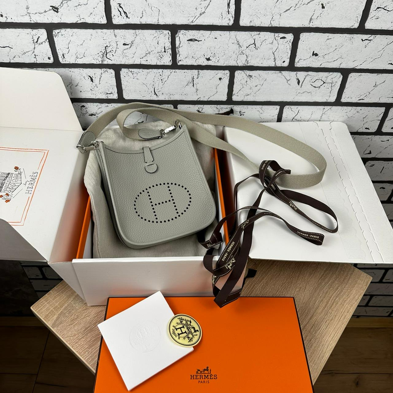 СУМКА HERMES EVELYNE MINI детальное фото