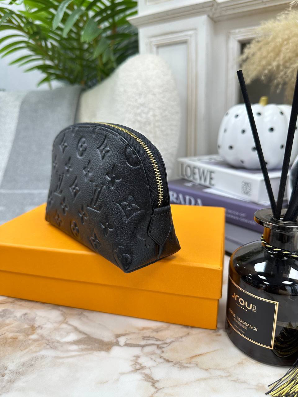 КОСМЕТИЧКА LOUIS VUITTON детальное фото