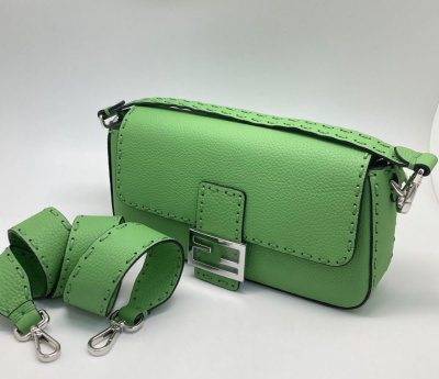 СУМКА FENDI BAGUETTE фото