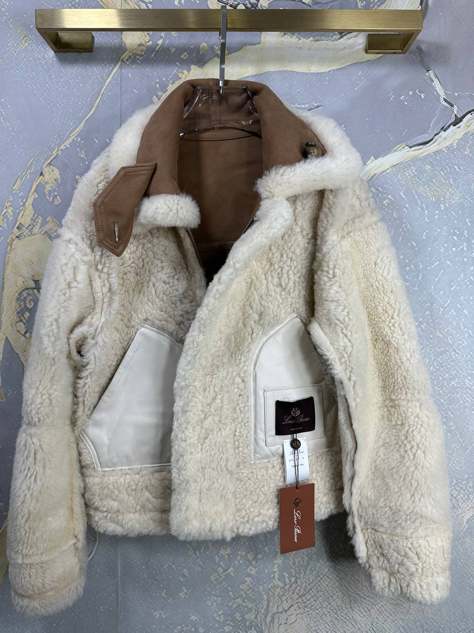 ДУБЛЕНКА LORO PIANA детальное фото