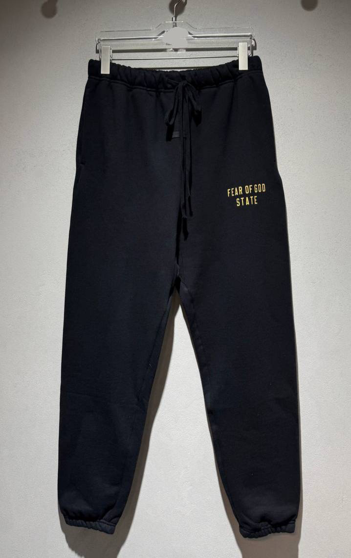 КОСТЮМ ESSENTIALS детальное фото