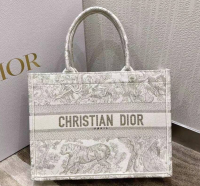 СУМКА CHRISTIAN DIOR BOOK 36 фото