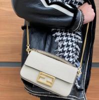 СУМКА FENDI BAGUETTE фото