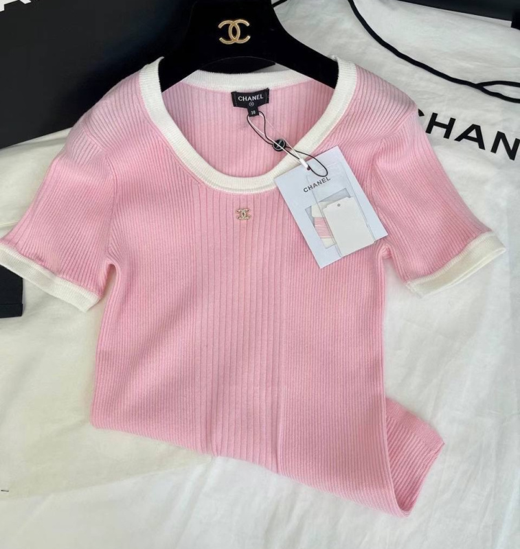 ФУТБОЛКА CHANEL фото