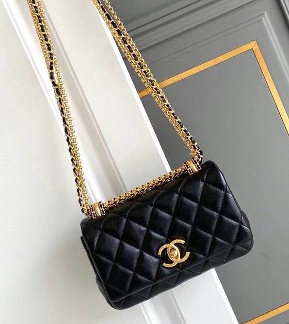 СУМКА CHANEL фото