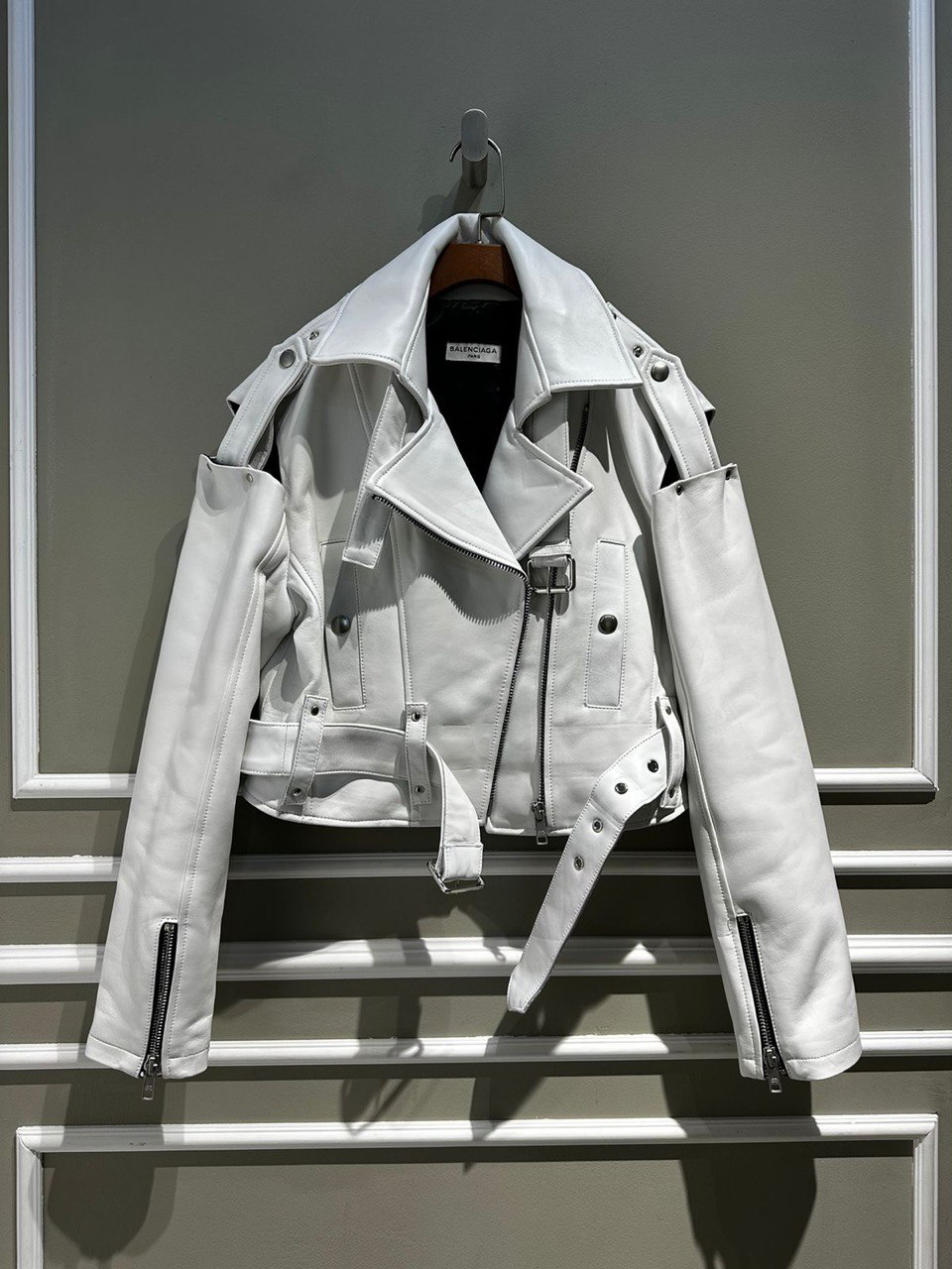 КУРТКА BALENCIAGA детальное фото