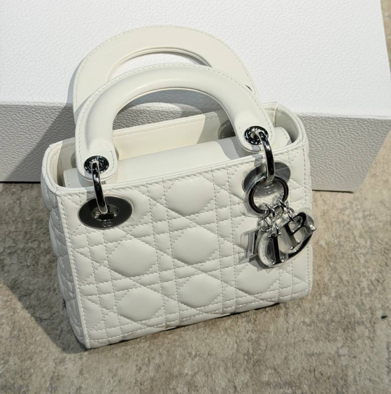 СУМКА CHRISTIAN DIOR LADY фото