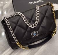 СУМКА CHANEL 19 фото