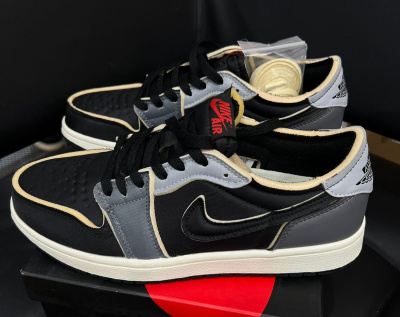 КРОССОВКИ NIKE фото