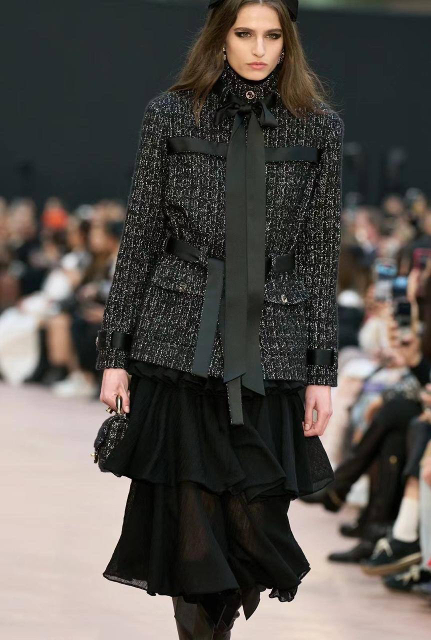 ЖАКЕТ CHANEL детальное фото