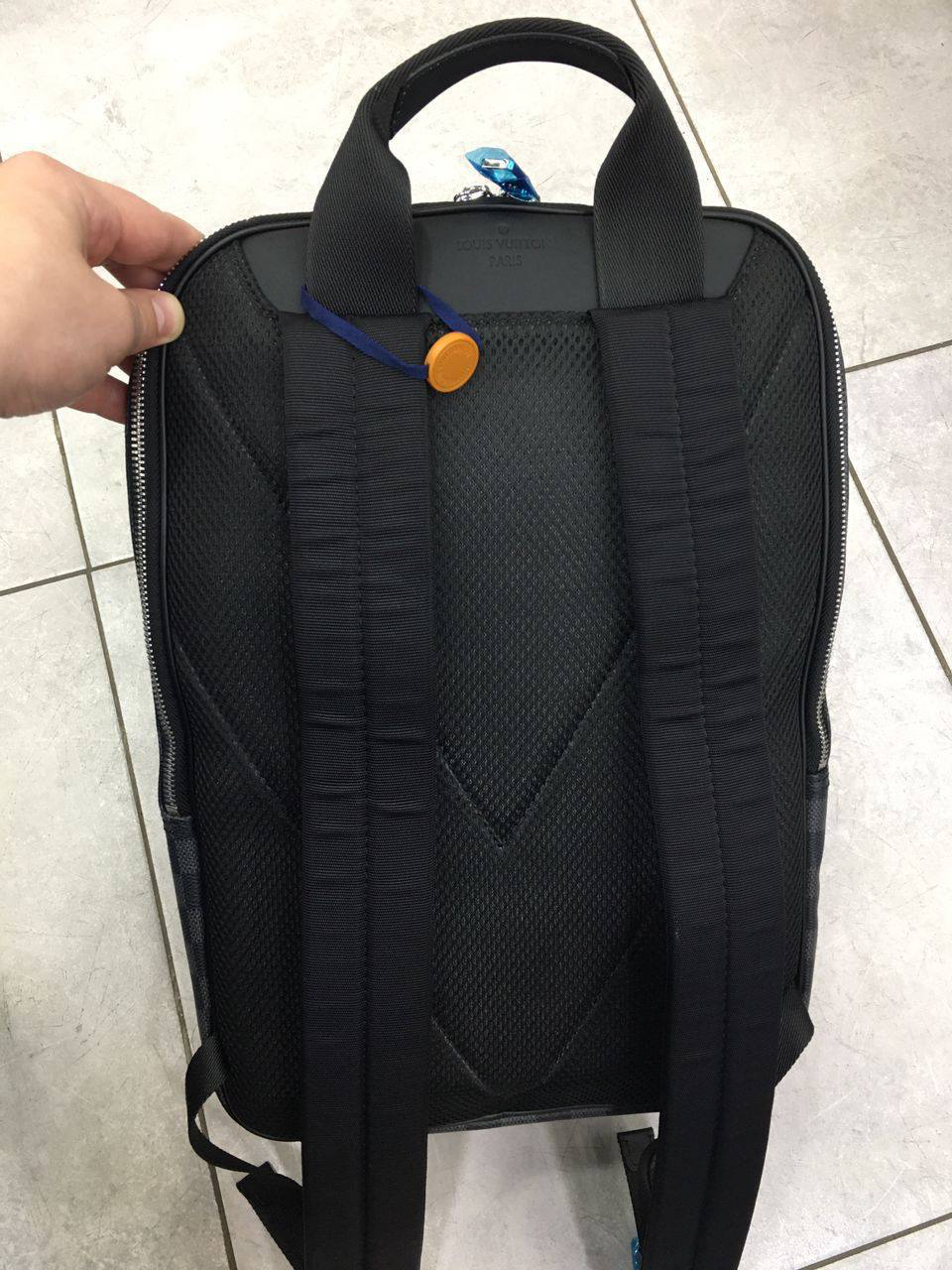 МУЖСКОЙ РЮКЗАК LOUIS VUITTON детальное фото