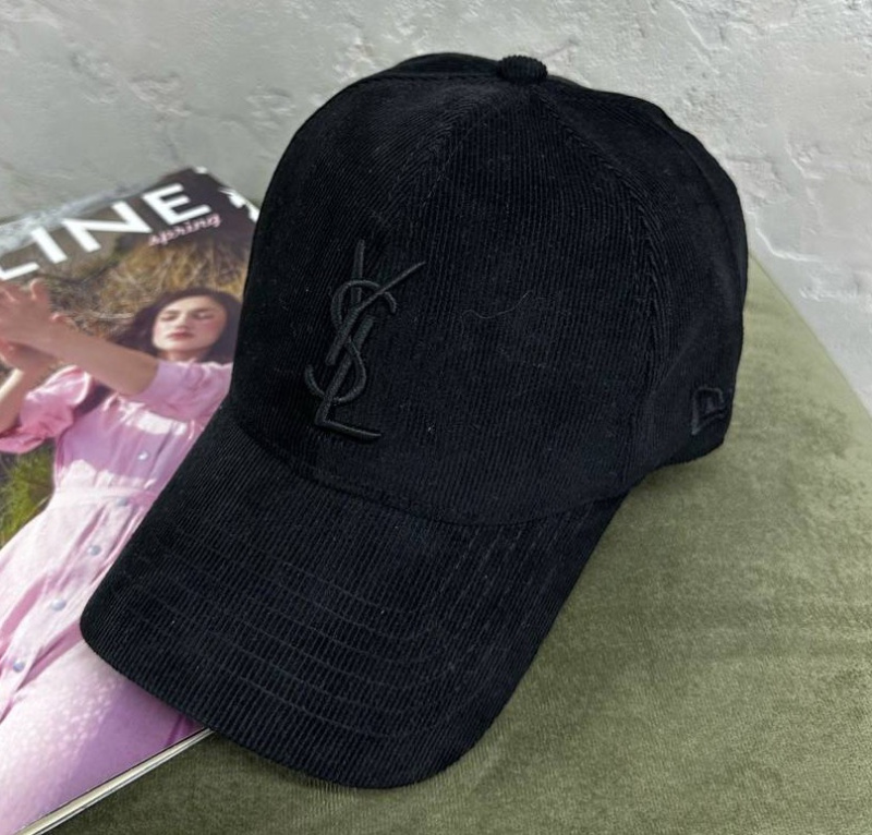 КЕПКА SAINT LAURENT фото