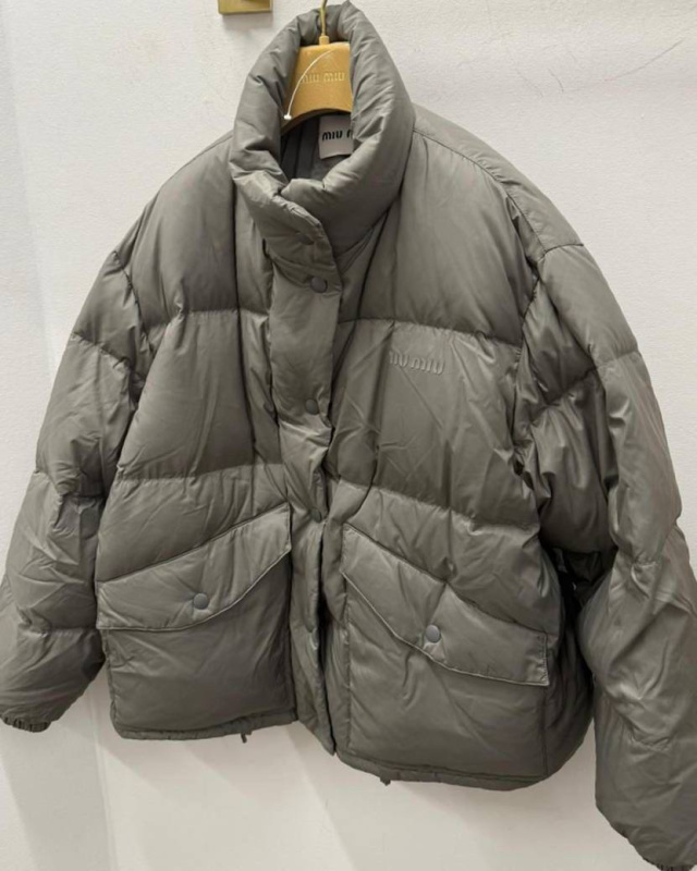 ПУХОВИК MIU MIU фото