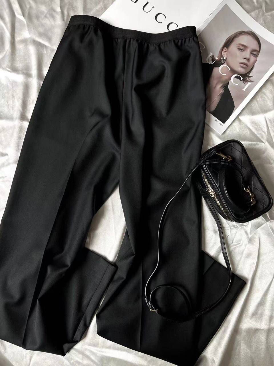 БРЮКИ MIU MIU детальное фото