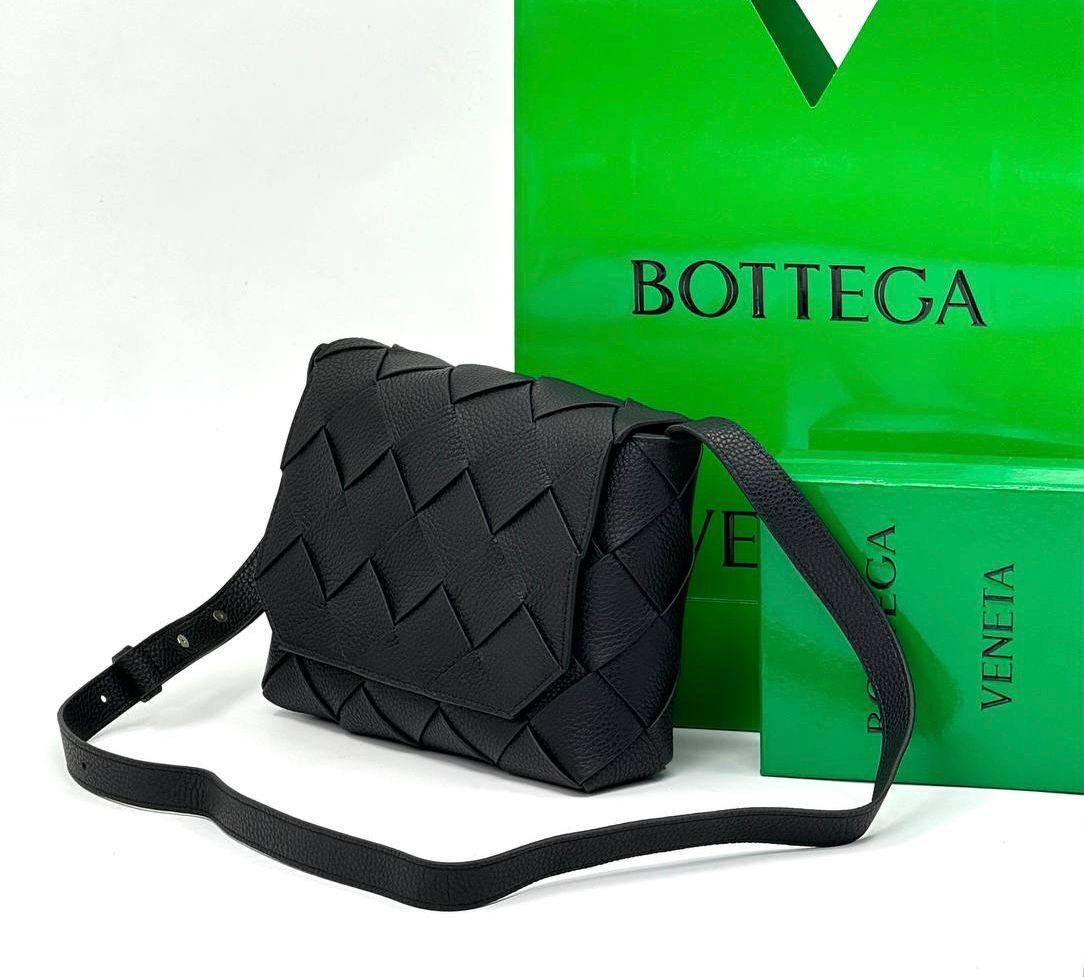 МУЖСКАЯ СУМКА МЕССЕНДЖЕР BOTTEGA VENETA детальное фото