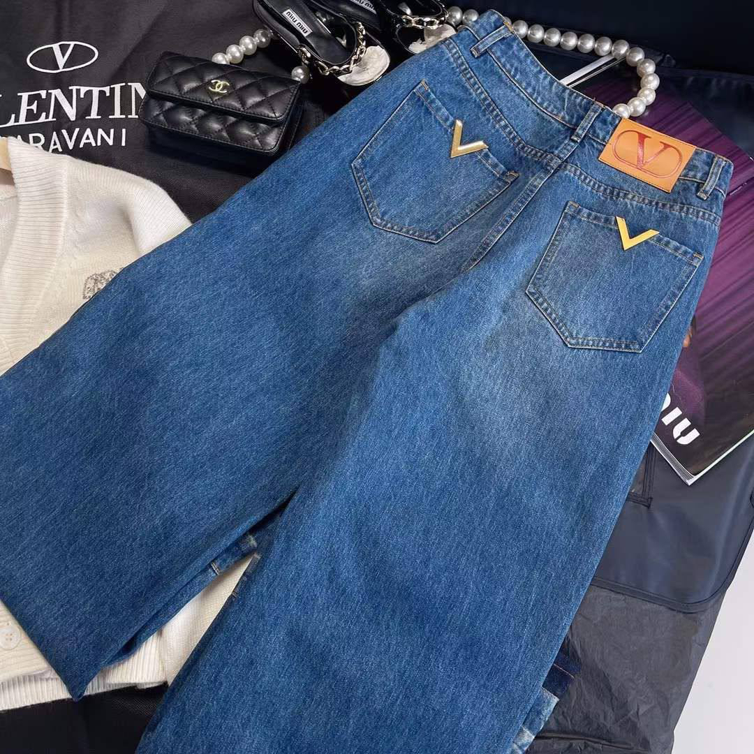 ДЖИНСЫ VALENTINO детальное фото