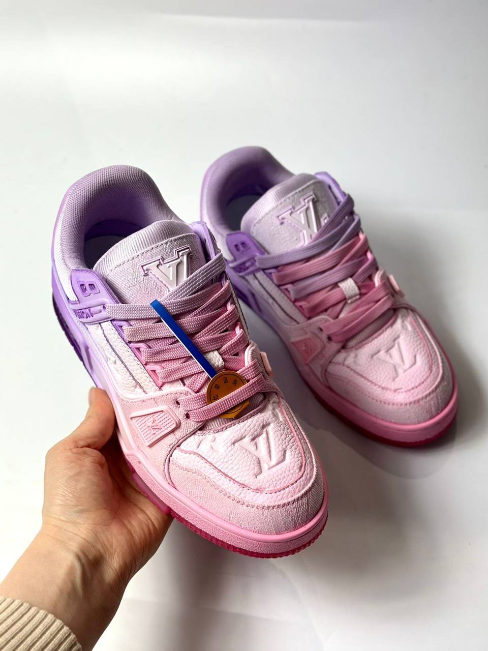 КРОСООВКИ LOUIS VUITTON детальное фото