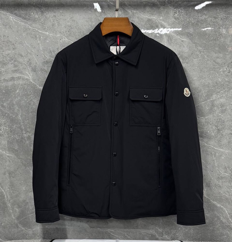 МУЖСКАЯ КУРТКА MONCLER фото