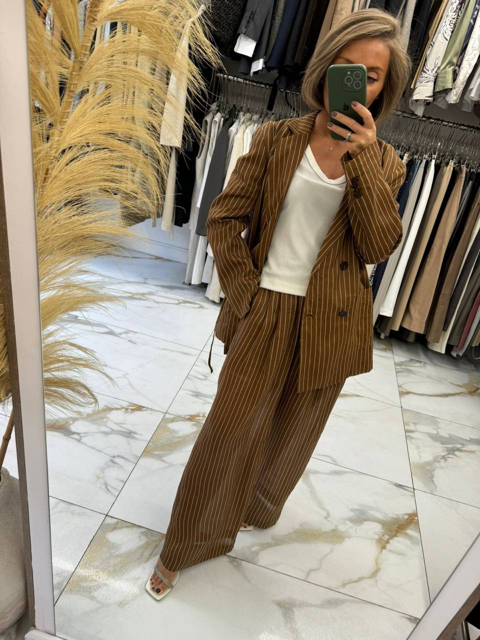 КОСТЮМ BRUNELLO CUCINELLI детальное фото