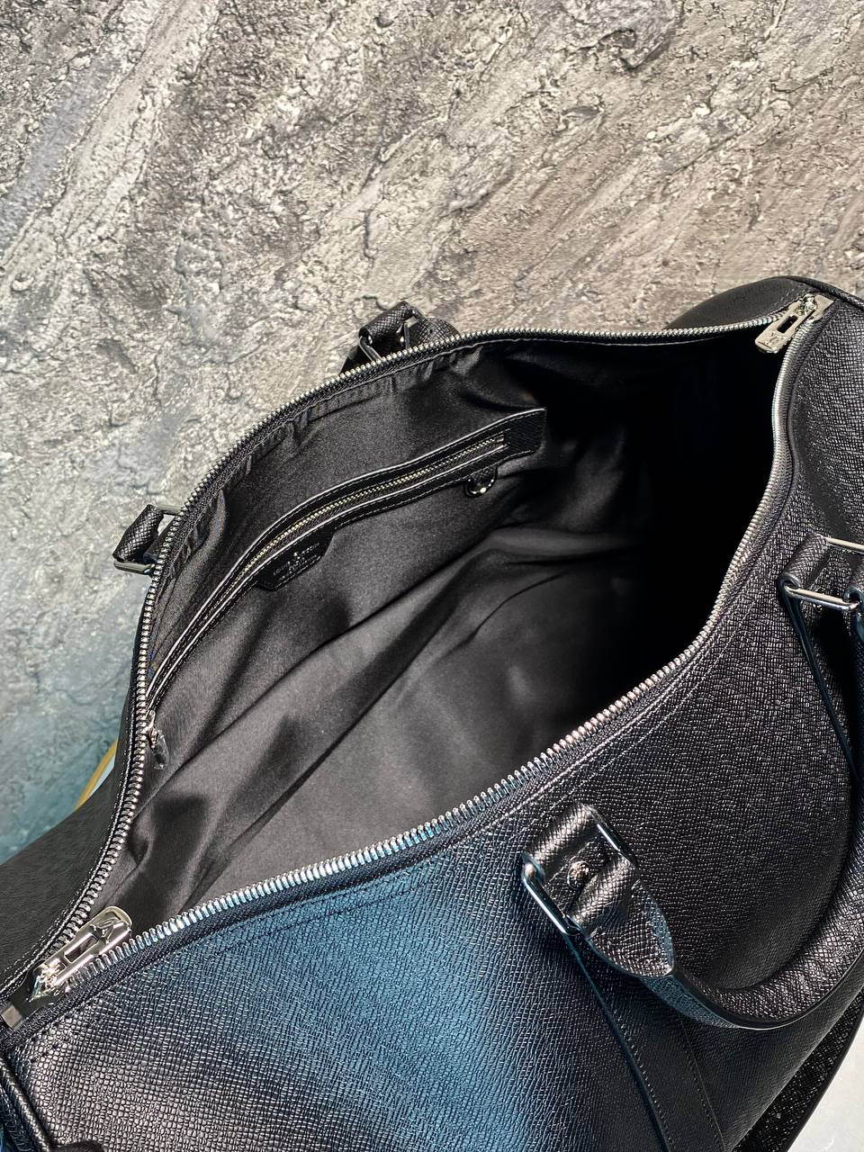 ДОРОЖНАЯ СУМКА LOUIS VUITTON детальное фото