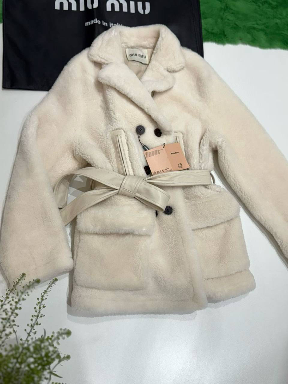 ДУБЛЕНКА MIU MIU детальное фото