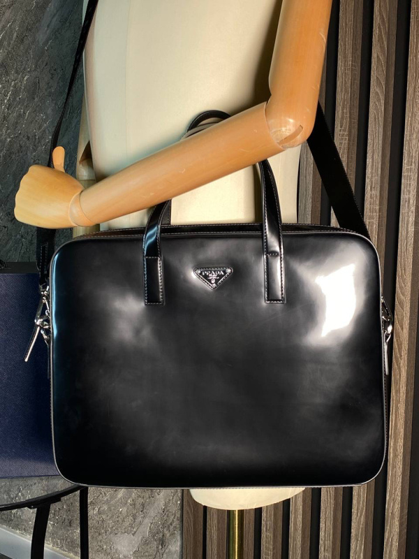 МУЖСКОЙ ПОРТФЕЛЬ PRADA фото