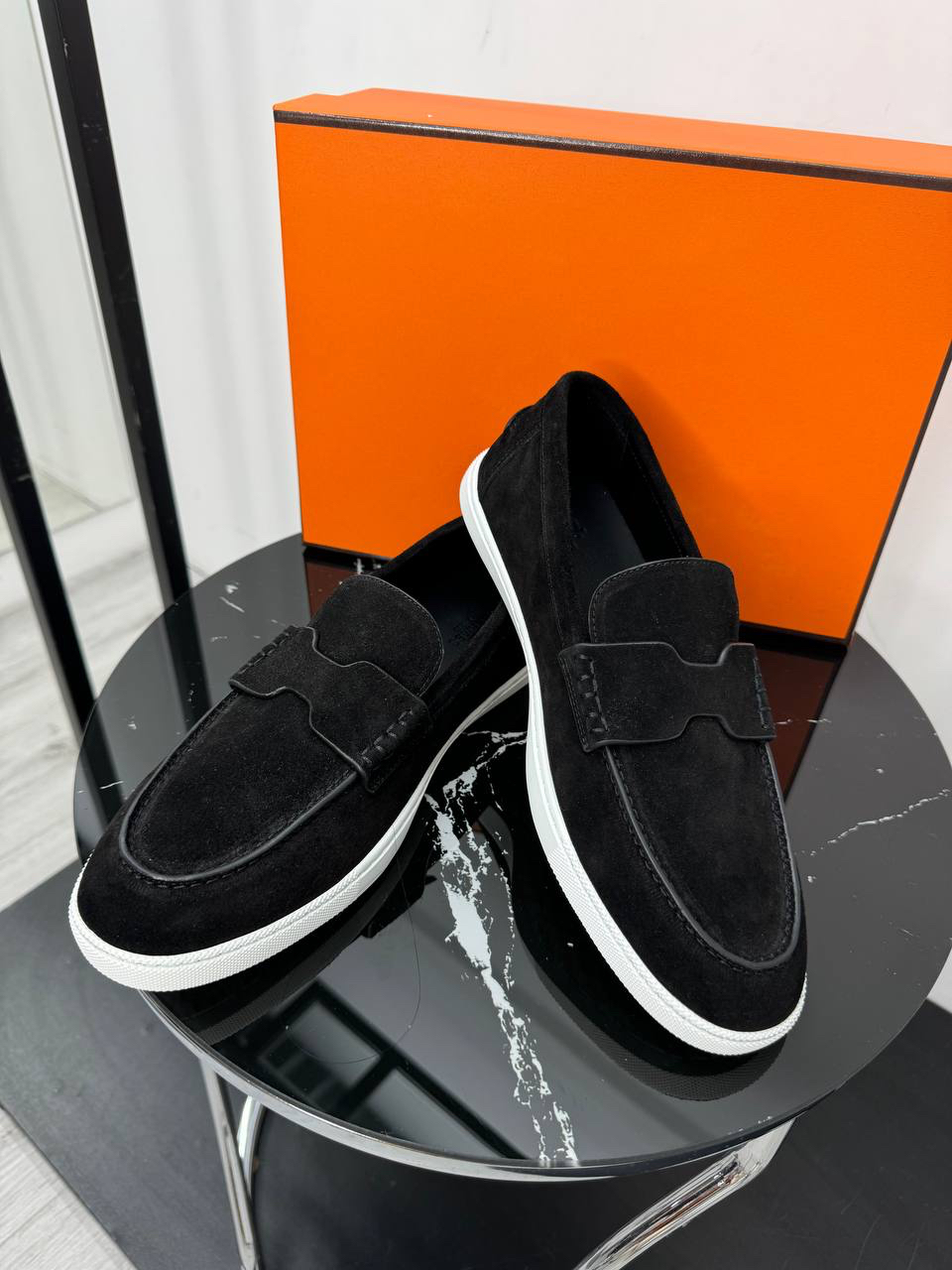 МУЖСКИЕ ЛОФЕРЫ HERMES детальное фото