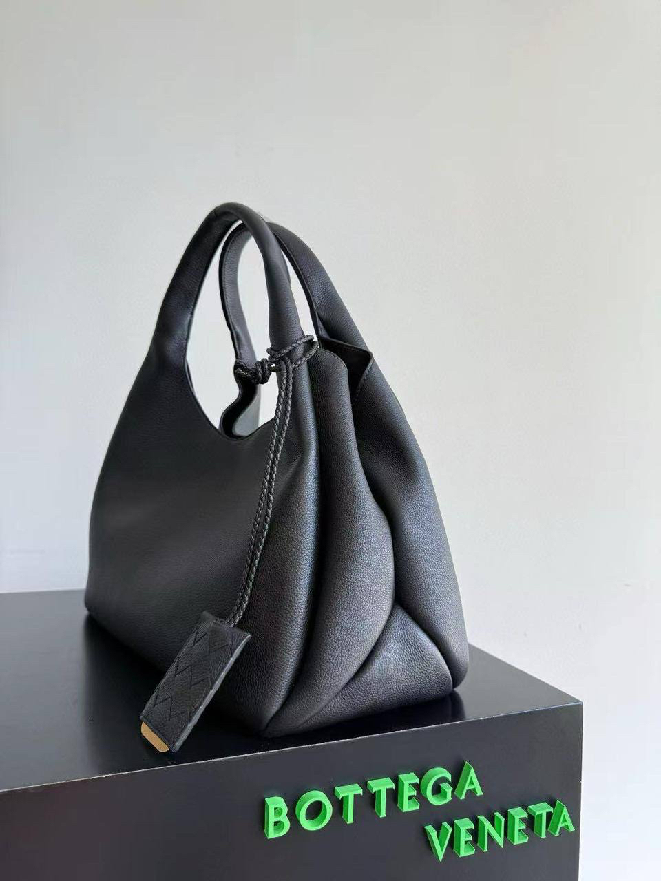 СУМКА BOTTEGA VENETA детальное фото