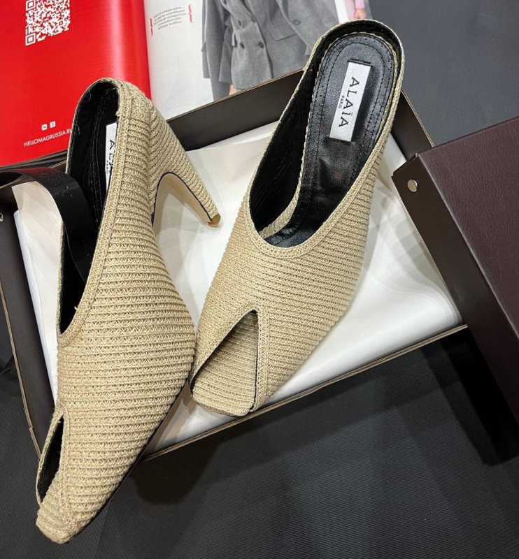 МЮЛИ ALAIA фото