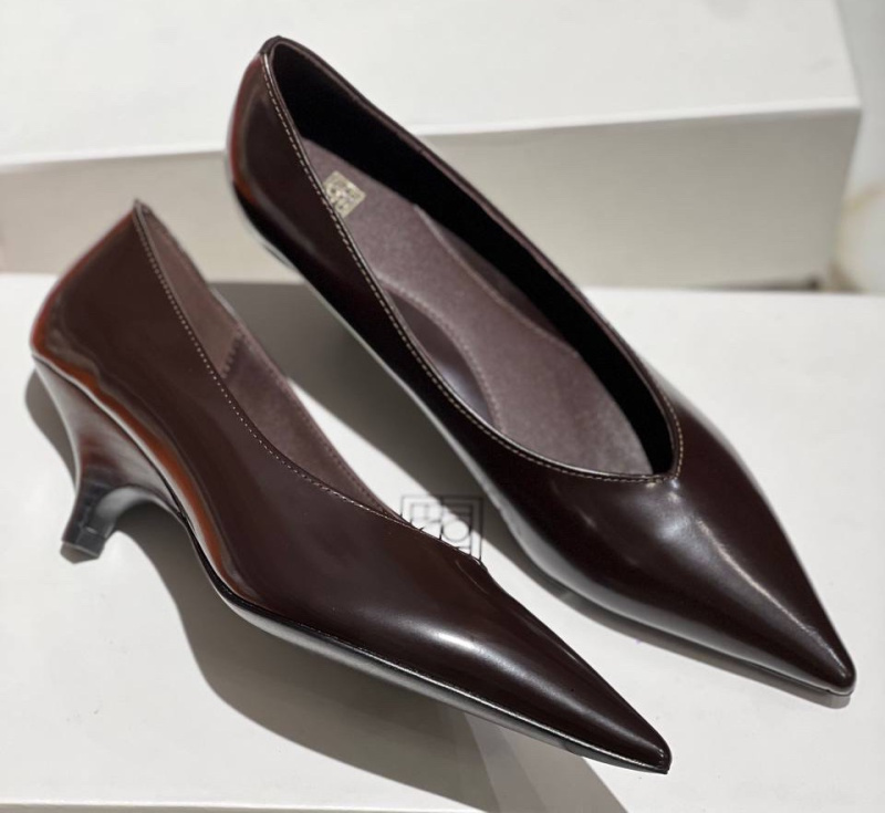 ТУФЛИ TOTEME фото