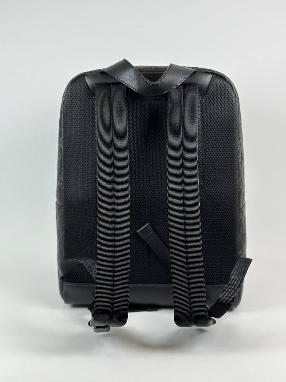 МУЖСКОЙ РЮКЗАК LOUIS VUITTON детальное фото