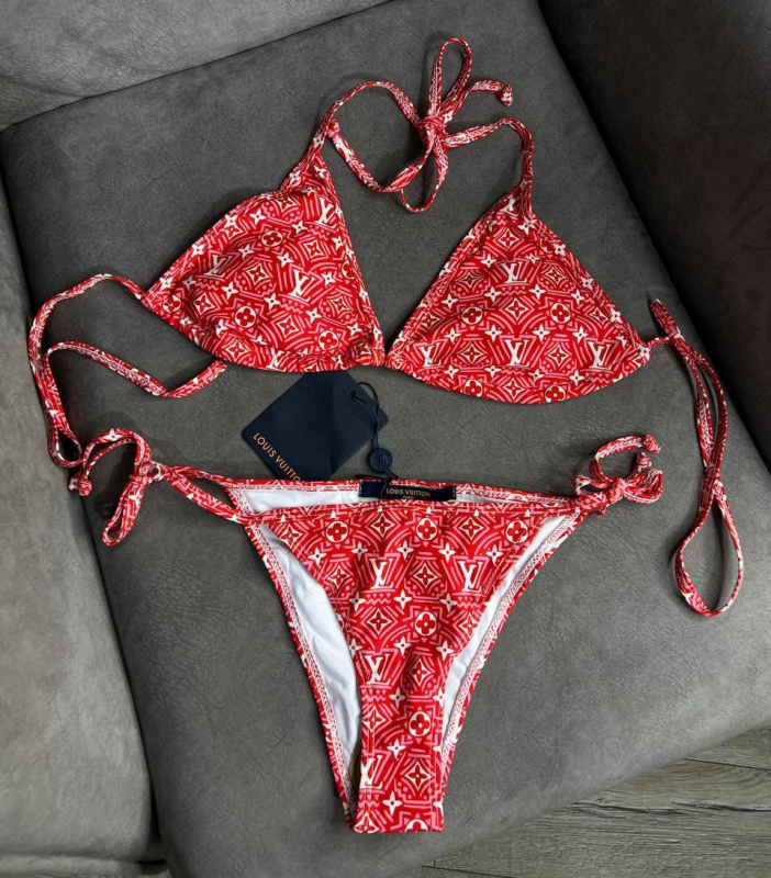 КУПАЛЬНИК LOUIS VUITTON фото