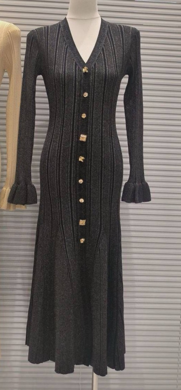 ПЛАТЬЕ SELF-PORTRAIT фото