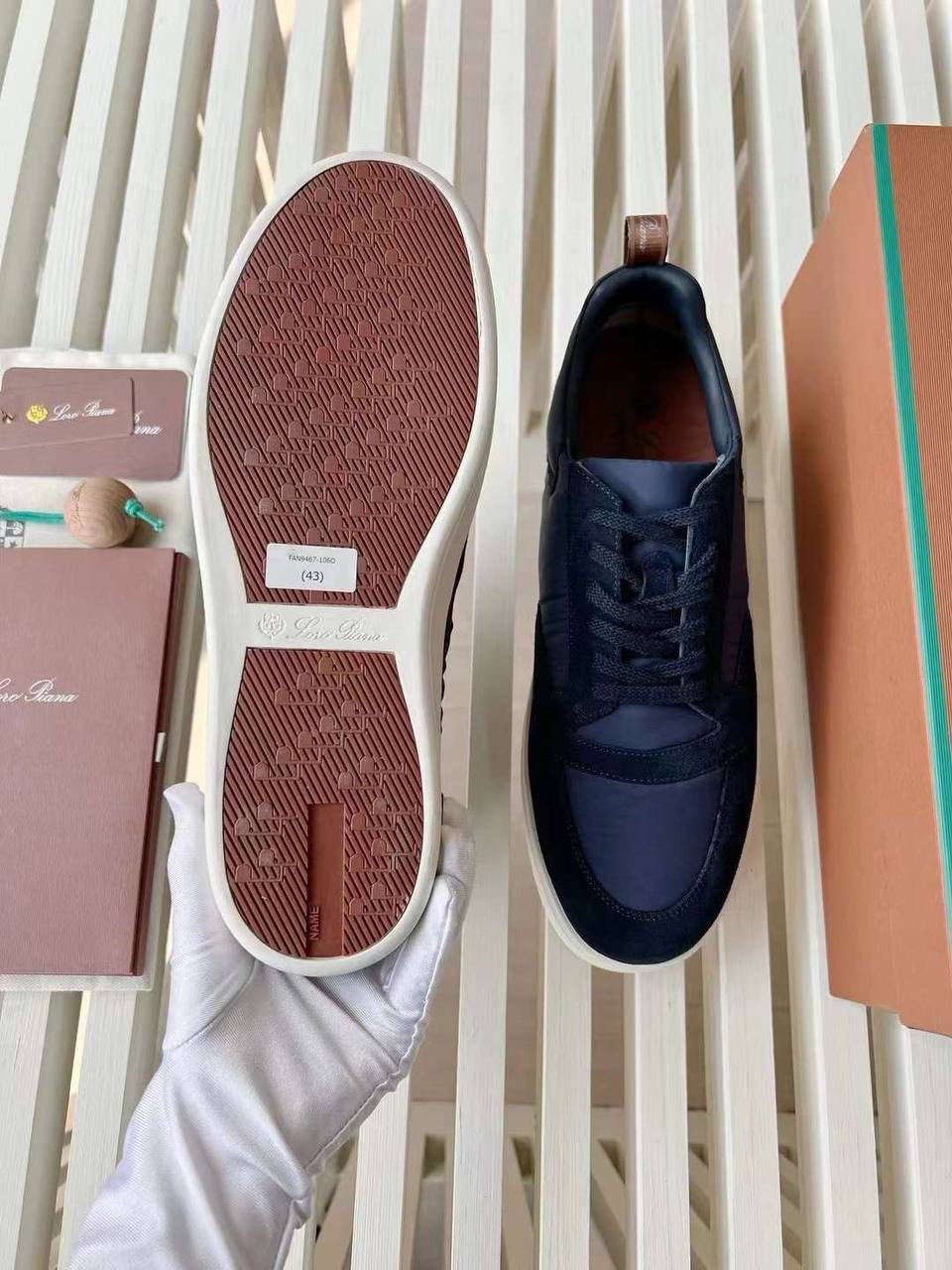 МУЖСКИЕ КЕДЫ LORO PIANA детальное фото