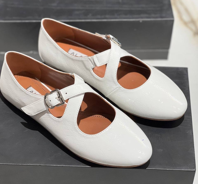 БАЛЕТКИ ALAIA фото