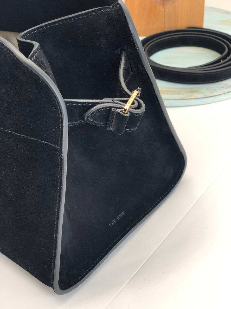СУМКА THE ROW MARGAUX 10 детальное фото