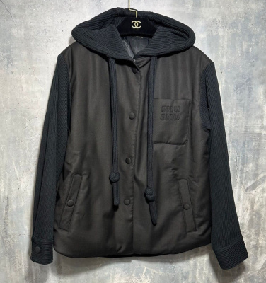 КУРТКА MIU MIU фото