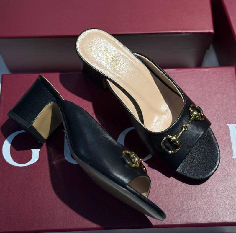 ШЛЕПКИ GUCCI фото