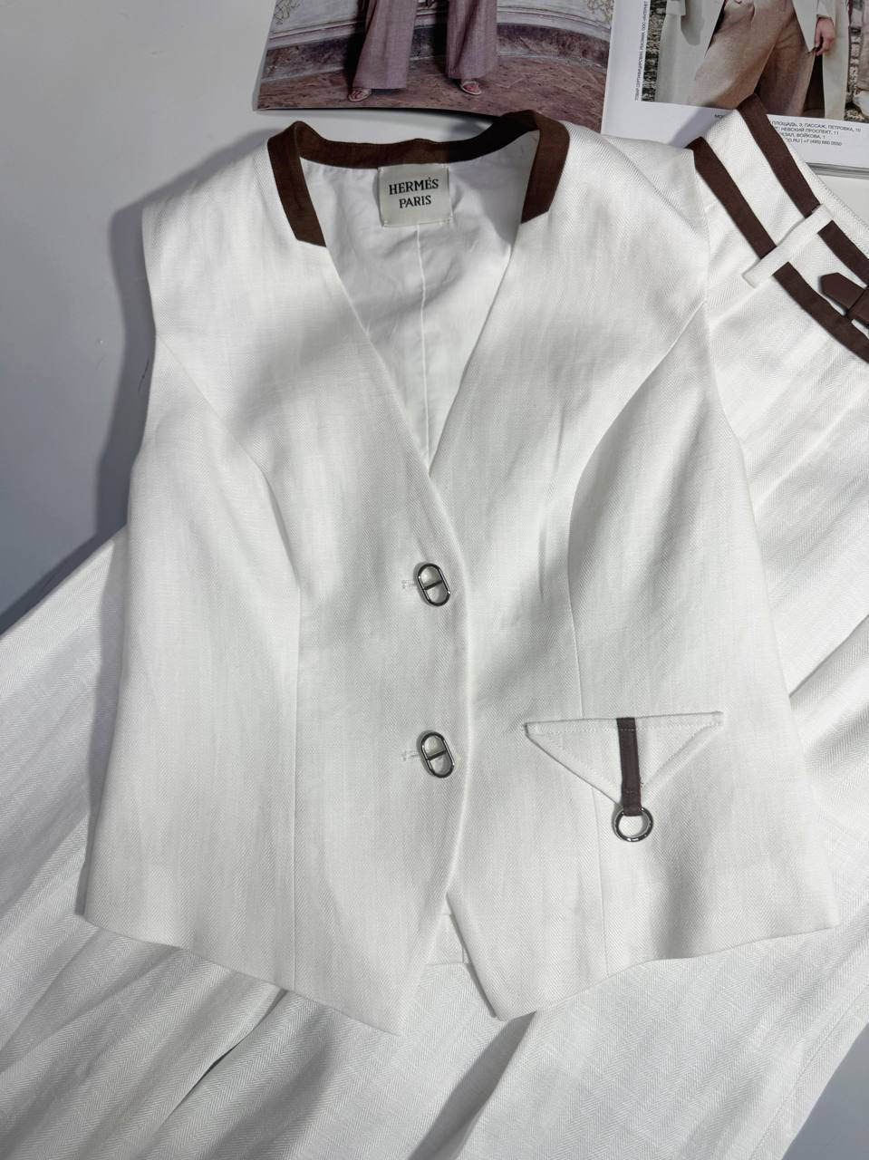КОСТЮМ HERMES детальное фото
