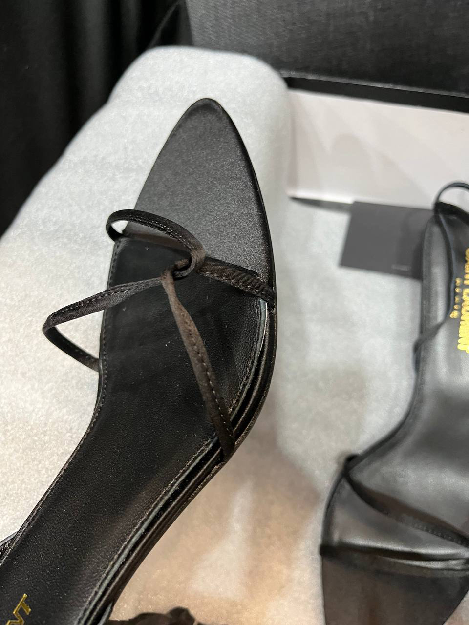 БОСОНОЖКИ SAINT LAURENT детальное фото