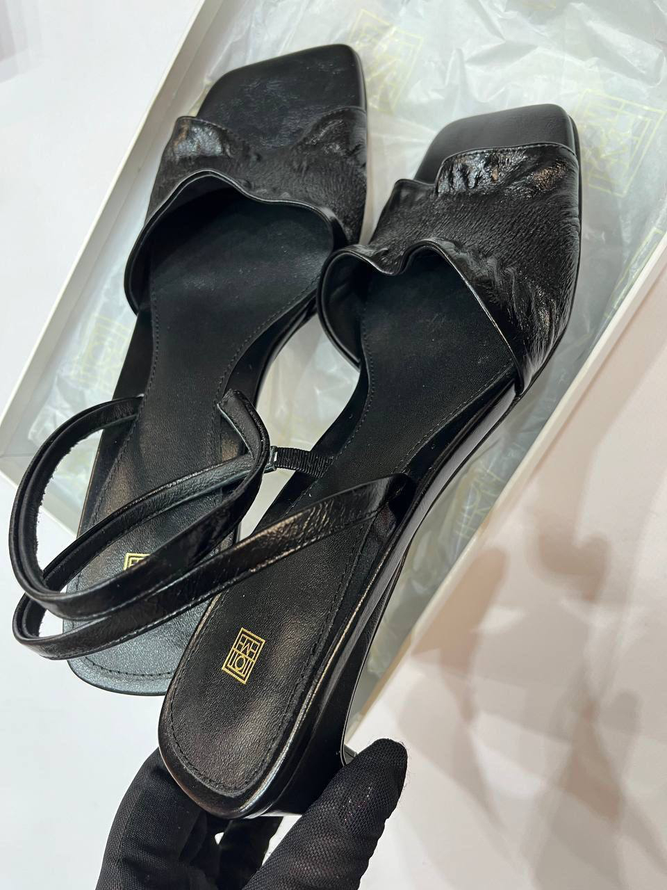 БОСОНОЖКИ TOTEME детальное фото