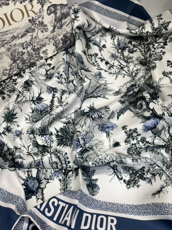 ПЛАТОК CHRISTIAN DIOR фото